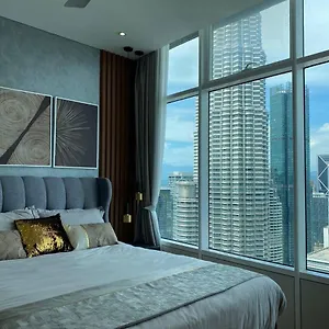 Sky Suites Klcc By Luna Suites Apartamento